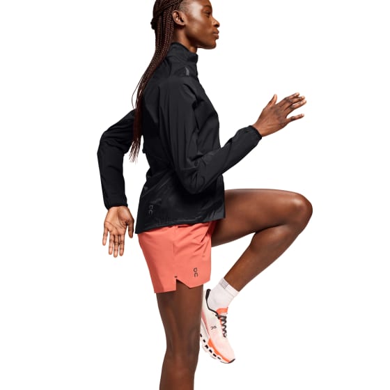 On Weather-Jacket Dame