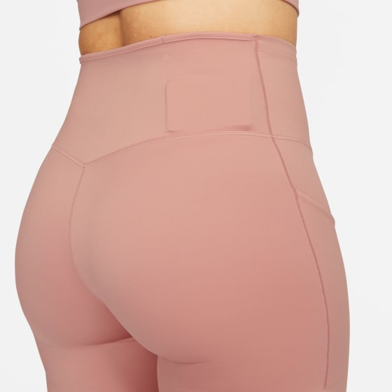 Nike Dri-FIT Go 8" High Waist Bike Shorts Dame