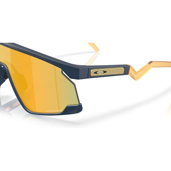 Oakley Bxtr