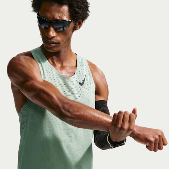 Nike Aeroswift Dri-FIT ADV Singlet Herre