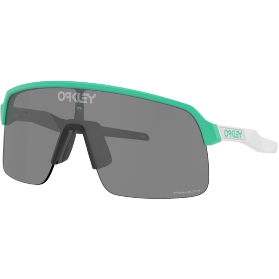 Oakley Sutro Lite