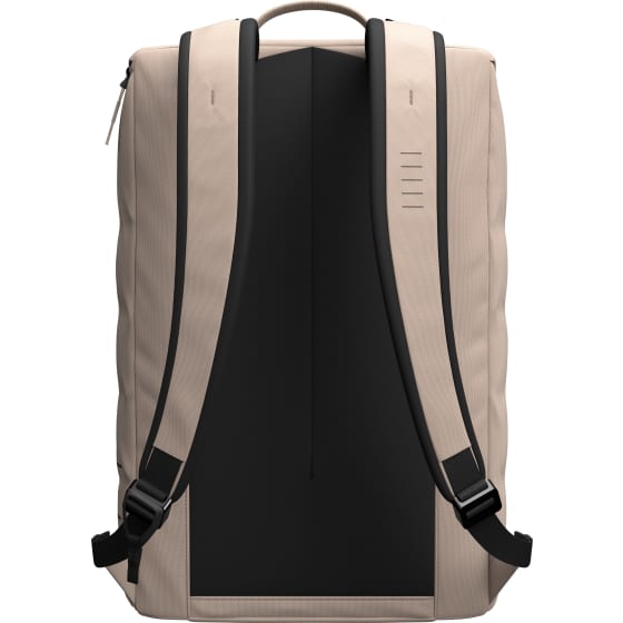 Db Hugger Base Backpack 15L