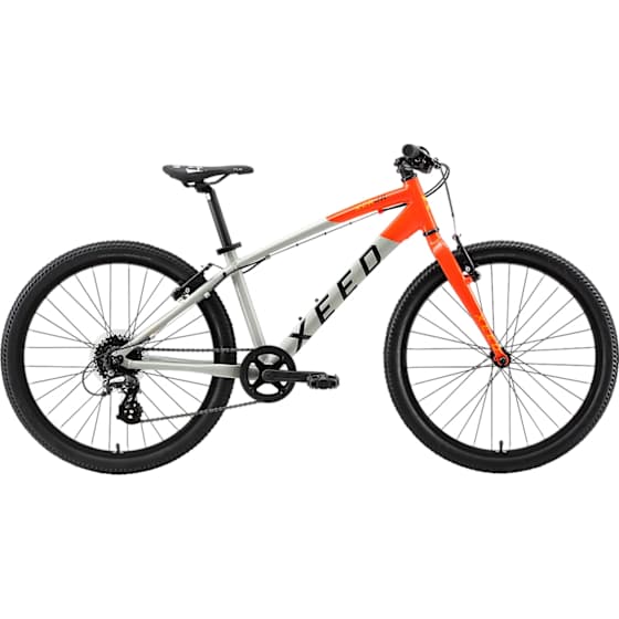 XC R Jr 24