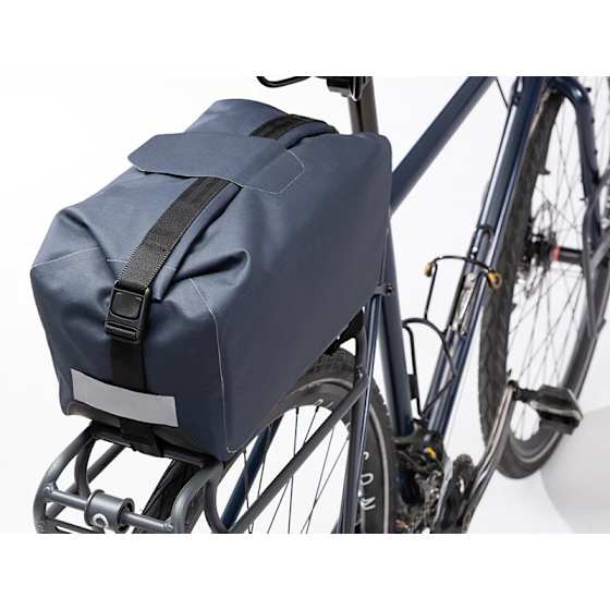Watersproof Trunk Pack 