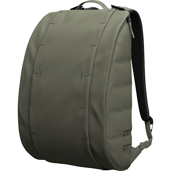 Hugger Base Backpack 15L