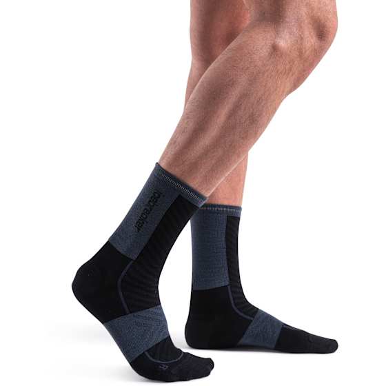 M Merino Blend Run+ Ultralight Crew Socks